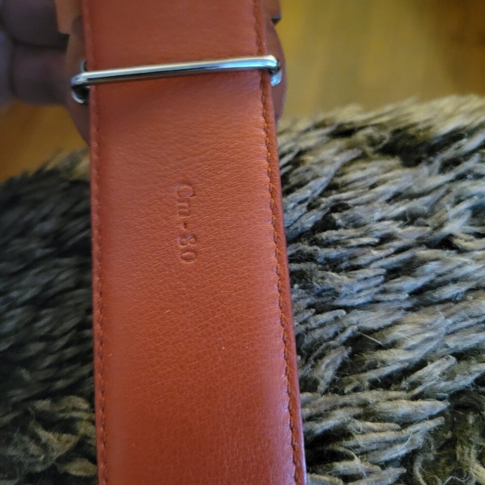 Ferragamo Unique Brown Floral Stitch Leather Belt - 80CM - Picture 4 of 5